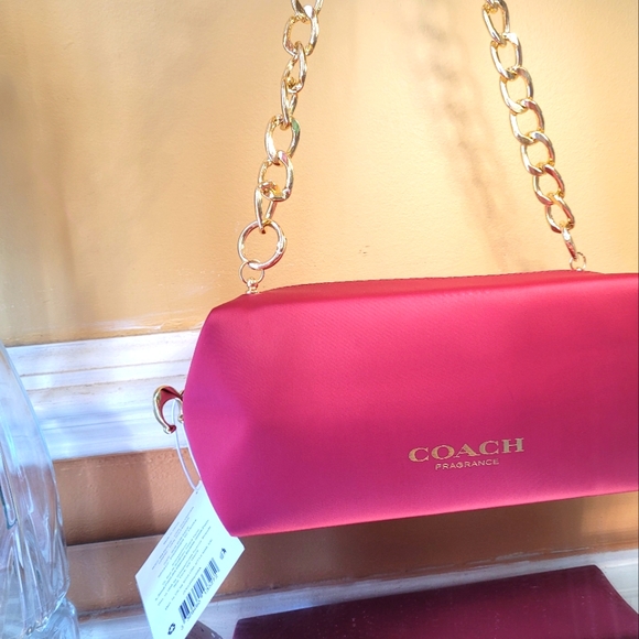 - Coach - Picture 9 of 13